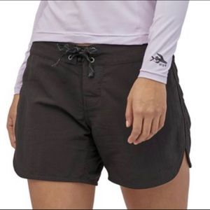 Patagonia wavefarer board short women’s